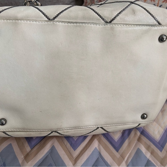 Chanel Cream Bowler Bag with Silver Hardware and Stitching 🕊️ - Picture 6 of 14